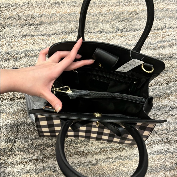 Neiman Marcus Crossbody Bag NWT | Neiman Marcus Handbag/Crossbody | Handbag NWT - Picture 3 of 14